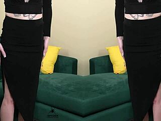 look at my plunging neckline?