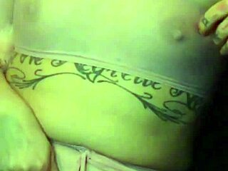 Pinklypuff S2: Which Ass Shakes The Best?