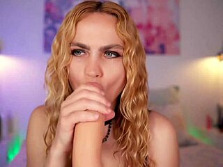 Candylisa In Slut Mode Solo Cam Show