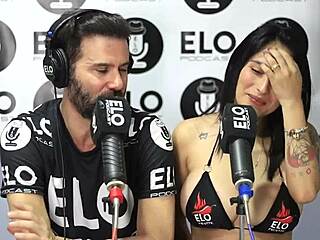 Entrevista con elo podcast termina con muchas preguntas picantes que me exitan jenifer play