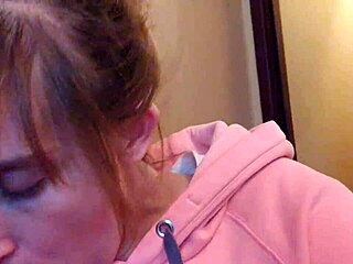 Amateur blowjob leads to creampie with girlfriend