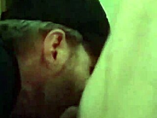 Intensely Eat That Skinny Brunette's Pussy In Homemade Cumshot Scene