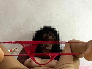 Is this leaked sex video of Mexican model Alexia fingering herself?