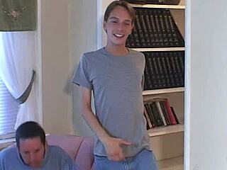 nikki hunter blonde slut milf trio featuring anal finger and double penetration