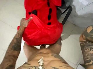 mamei namorado e ele gozou na bucetinha