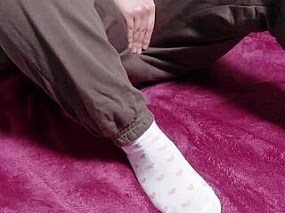 Petite Young Wife Experiences Oiled Masturbation Pleasure Leading To Real Amateur Orgasm