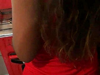 Tunadance Tukidinywa Performs Intriguing Dance Moves