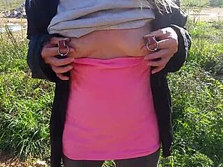 Kinky mother flashes pierced nipples and pussy on public street?