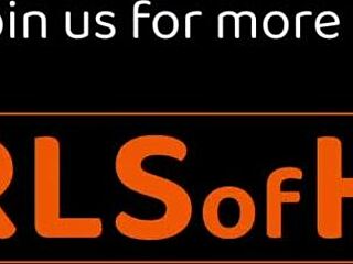 J'étire ma petite chatte 18+ avec des jouets géants