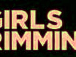 Tiffany，想看我舔她的肛门吗？