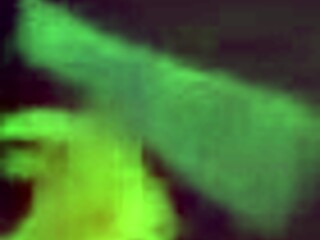 他操了小区邻居妹子吗？