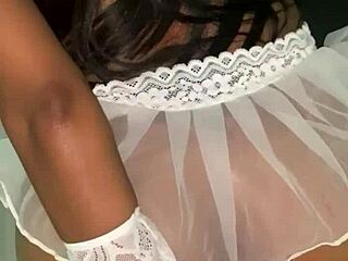 Beautiful Latina Brunnetteflower1 Gets Huge Ass Fucked Hard With Oil