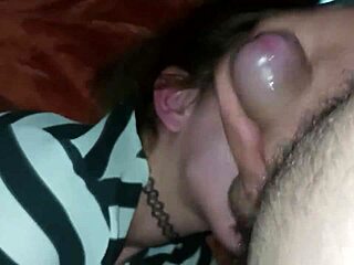 骚熟女颜交后吞精？