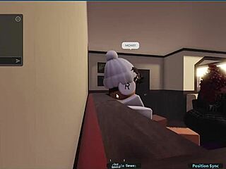 Styrmamma och styrs son knullar under Spiderman-filmen