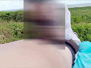 rapidinha na praia em publico with big ass blowjob 😏