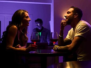 hot milf silvia saige prepares her big ass for anal fucking