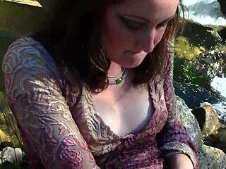 Does the flower girl orgasm outdoors?