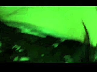 成熟拉丁熟女能全吞巨屌高潮肛交吗？