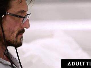 i watch alex grey fuck her stepdad tommy gunn