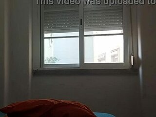 guy with big dick in girlfriend's bed who traveled