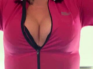 At the gym, training so horny my pussy sweats and drips on my big tits! 💦