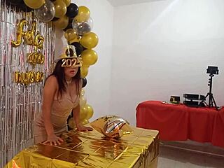 Hey, this beautiful lady is throwing one last New Year's Eve party with her elegant VIP whore dress and stunning vagina