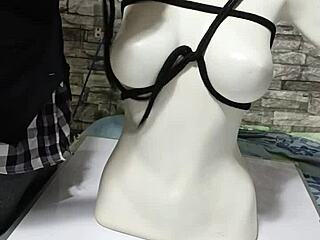 Tutorial BDSM Guide On Tying Peruvian Boobs