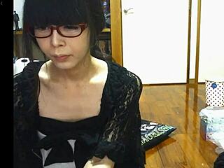 japanese shemale gets off with intense solo masturbation session 🍆💦