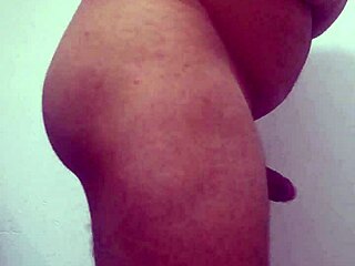 biassdoll starts playing and twerking with her chubby body on that big cock