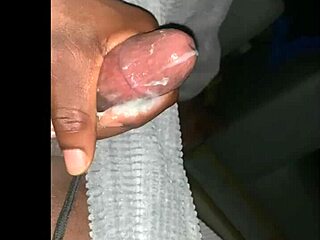 Amateur mature man explores solo masturbation in homemade session on Fuckxworld platform