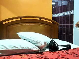 Flaquita with tight hole gets her first anal doggystyle! Por mi culito no, it's too tight... add more lube for real homemade sex!