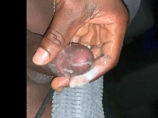 Amateur mature man explores solo masturbation in homemade session on Fuckxworld platform