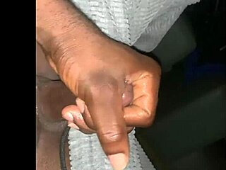 Amateur mature man explores solo masturbation in homemade session on Fuckxworld platform