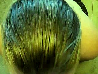 Funny first time attempt at golden shower, you think this bbw wife can handle it?