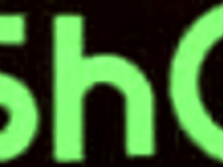 My young 18+ stepmother stays home and we end up in amateur latina action