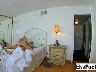 Elsa Jean Blonde Babe Awakens To Creampie