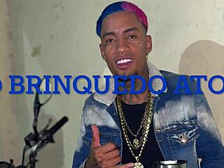 Why did you go without condom again? Actor brinquedo takes petite Latina in raw anal assfucking.