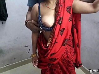 Indian Desi Aunty Closeup Fuck