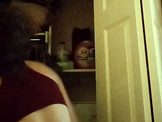 hey, check out mollyjanexxx's latest backstage update - still trying hard on aug 15 2024 😊📸