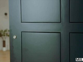 Watch out! Curvy milf Sophia craves that college stud's massive BBC temptation.