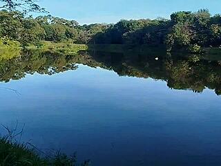 Peguei um fortão pai de família no mato e macetei com esse bodybuilder musculoso 😏💪