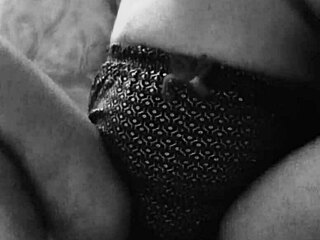 Gretala casually explores foot fetish with breast and ass focus in her session