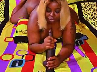 Homemade Shaved Pussy Close-Up From Sundaydogood614 Update