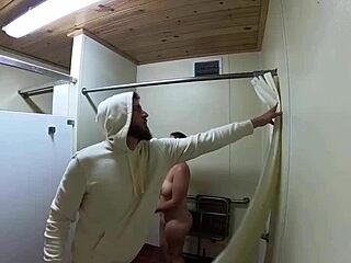 Wife gets sneaky sex with big cock in public shower.