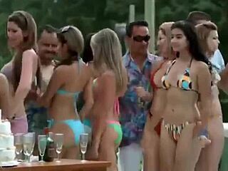 Colombian Actress Linda Baldrich Nude in Sin Tetas No Hay Paraiso 2010 Film