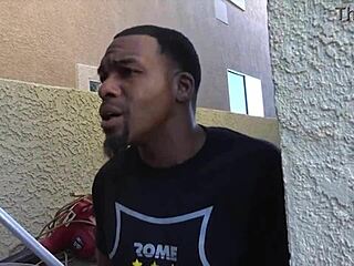 Pool guy rome major contrasts with hottie ashley pink in cowgirl ride