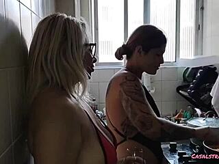 Sunday fun with friends turns into an exciting African gathering full of laughs and vibes 😎👯‍♂️