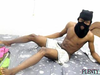 damn, this bbw housewife seduced me and sucked my big black cock so good