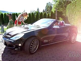 Wet Cleaning Lady Gives Rimjob In Girlsrimming Scene