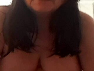 hot wife grinds on pillow in homemade solo session feeling intense pleasure